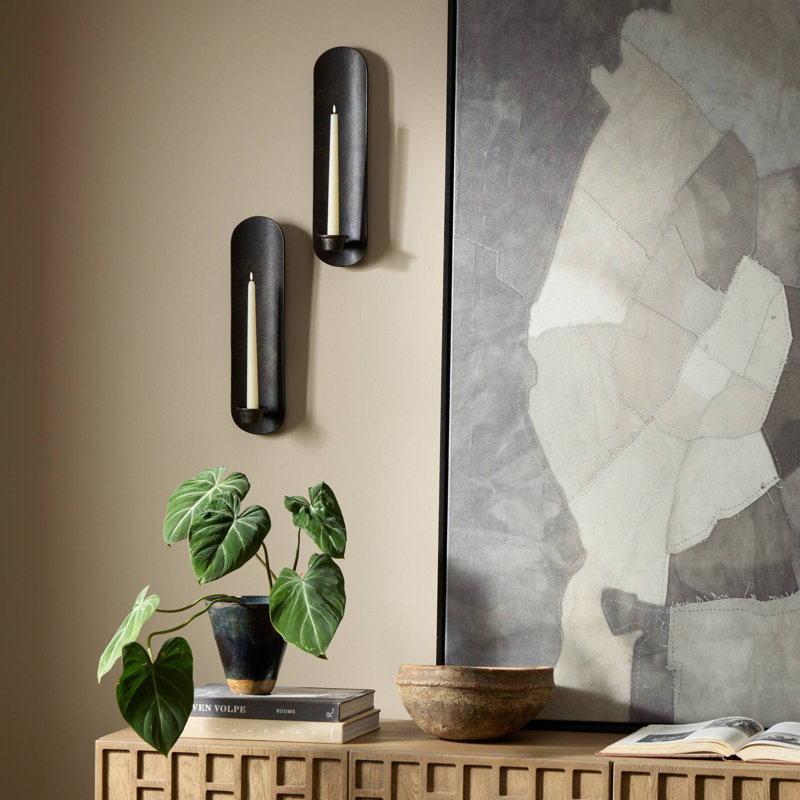 Pilla Wall Sconce