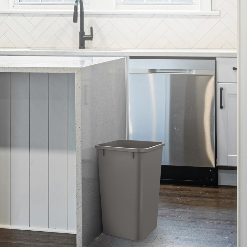 Poubelle de remplacement en polymère Rev-A-Shelf, 6.75, Gris