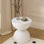 Table d'appoint d'extérieur ronde en béton avec conception mouchetée pour le jardin