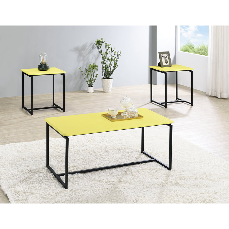 Table enveloppante en fibre de carbone jaune - Comprend une table basse et 2 tables de bout, l 39,5 po x P 19 po x P 19,5 po x H 21,5 po, structure en métal, densité moyenne, bords biseautés