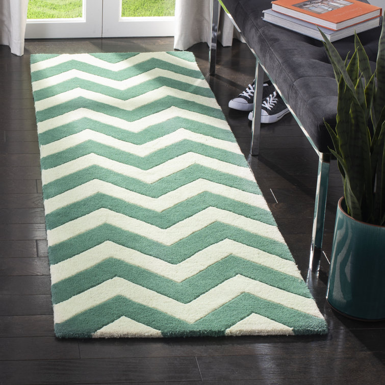 Teresita Hand Tufted Wool Chevron Rug