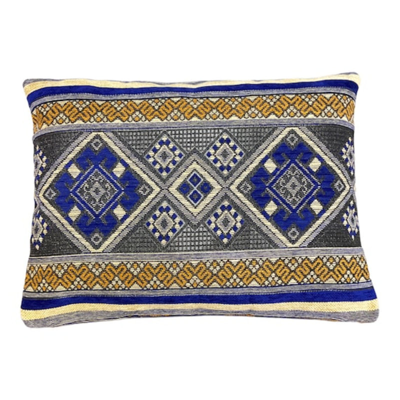 Bhreagha Rectangular Lumbar Pillow Cover