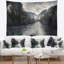 Tapisserie «Seascape Mountain River» avec brouillard et pluie-28506375
