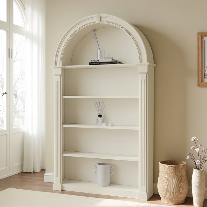 Vitrine arquée française de style crème, Crème / blanc