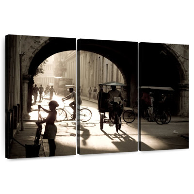 Sireci Old Havana Street