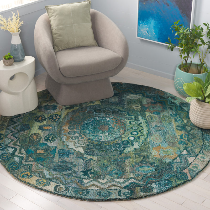 Maglena Hand Tufted Performance Southwestern Rug, Round 5'