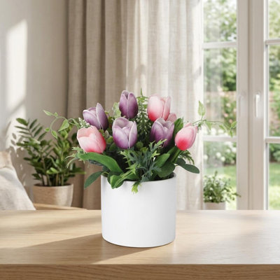Tulipes artificielles Real Touch dans un vase en verre avec de l'eau artificielle, centre de table rose mauve
