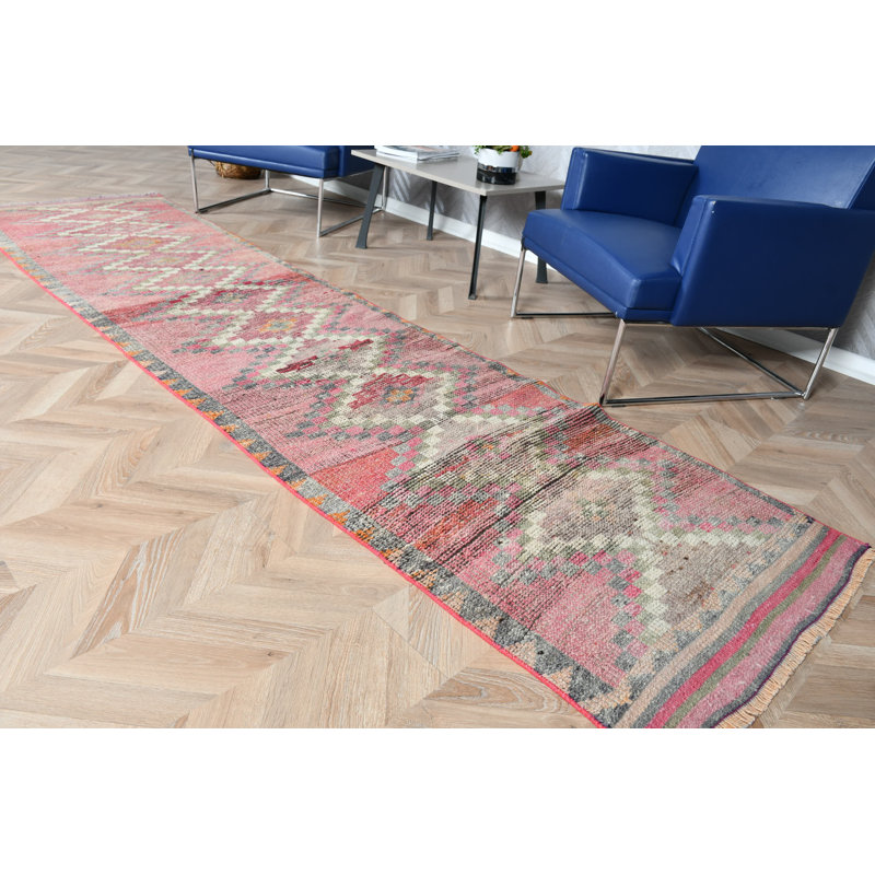 Tapis de couloir en laine fabriqué à la main en rose d'Anatolia, parfait pour les escaliers et les couloirs inspiré du style traditionnel turc Herki