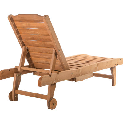 Chaise longue d'extérieur avec table intégrée, aspect bois rouge pour chaise longue de piscine inclinable et finition