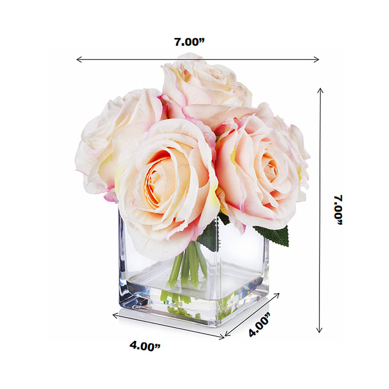 Centre de table rose dans un vase, Rose