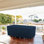Housse rectangulaire pour table et chaises d'extérieur pour mobilier de patio avec évent et cordon de serrage