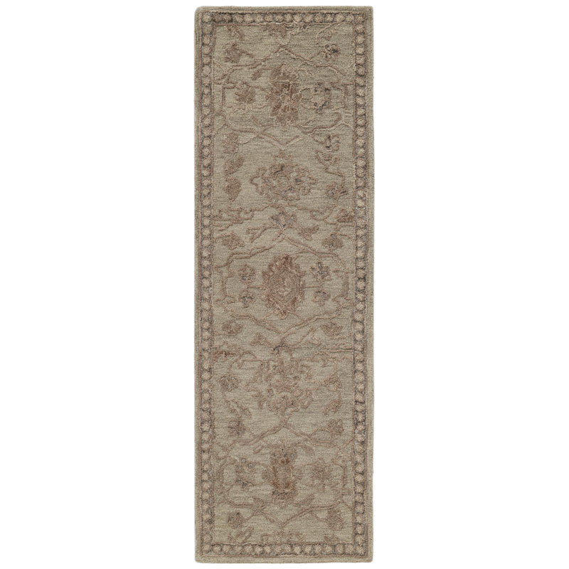 Reminisce Hand Tufted Wool Indoor Rug, 2'6x8'