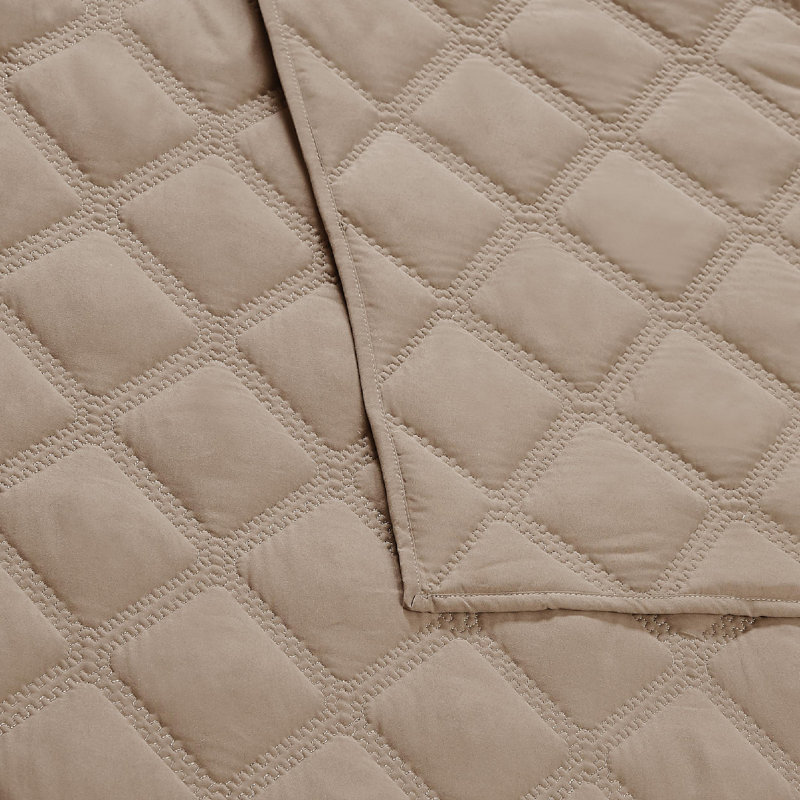 Everyday Quilt, Khaki, Queen Quilt + 2 Shams