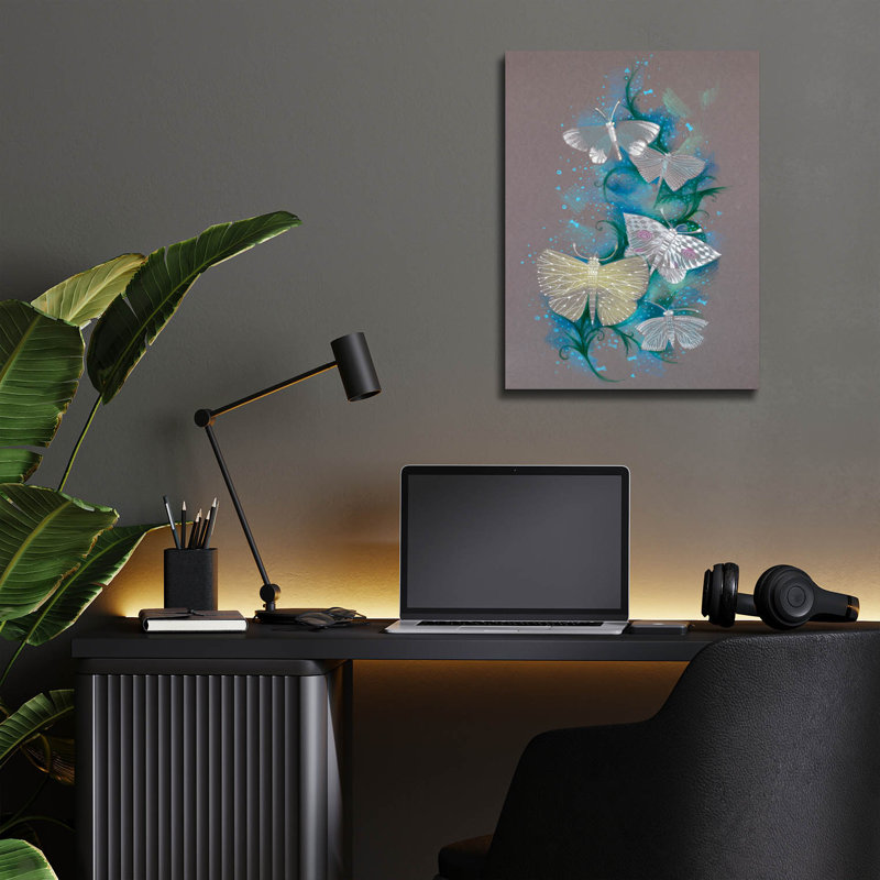 Art mural en verre rouge «Butterflies» par Oxana Zaika par Red Barrel Studio®, H 16 po x l 12 po x P 0,13 cm
