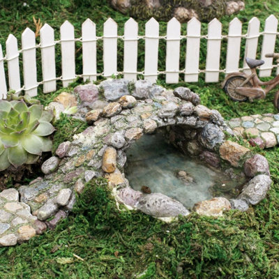 Cinda Plastic Abstract Fairy Garden