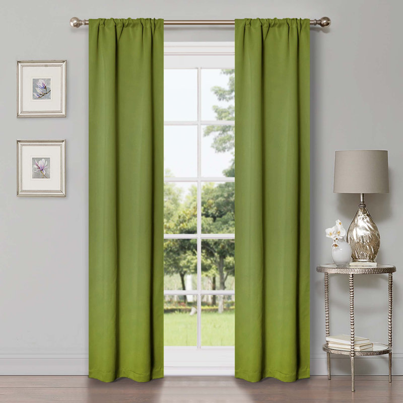Paire de rideaux obscurcissant avec œillets Millendon, Sauge, L 26 po x L 84 po