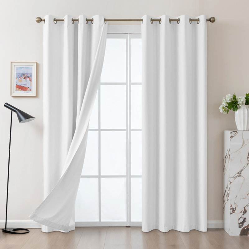 Paire de rideaux en polyester doux 100% occultant avec œillets, L 52 po x L 84 po, Blanc