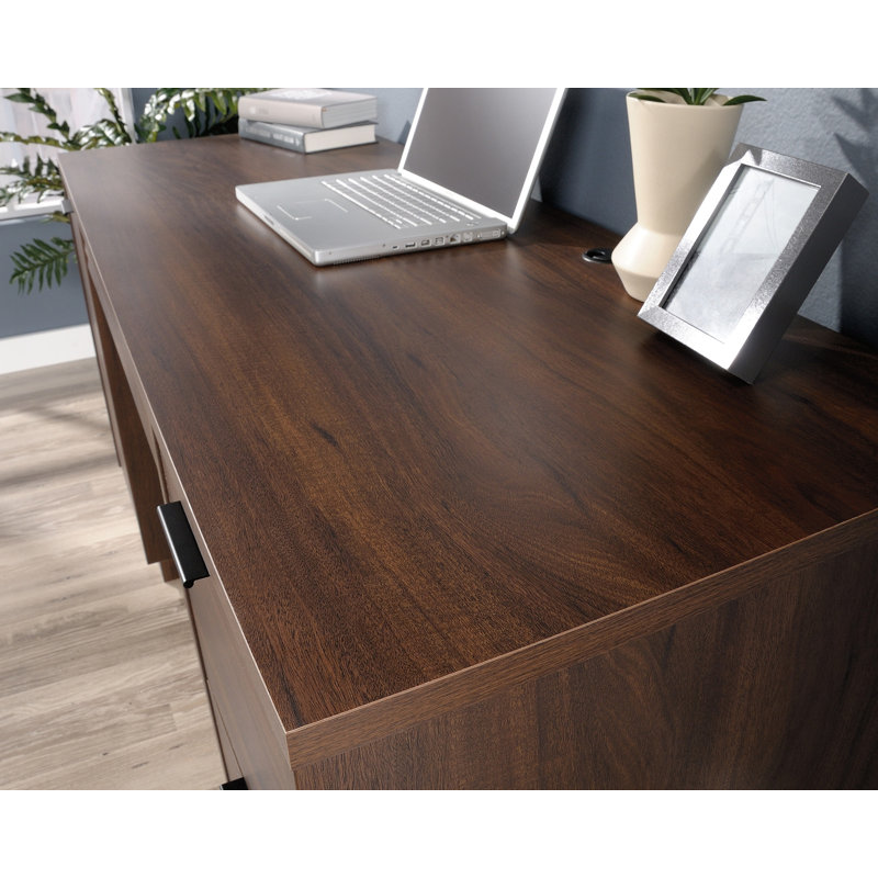 Bureau d'ordinateur Englewood