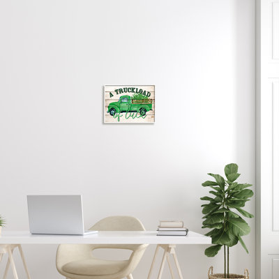 «Truckoad of Luck St Patrick's Day Farmhouse» par Kim Allen - cadre flottant, impression sur bois