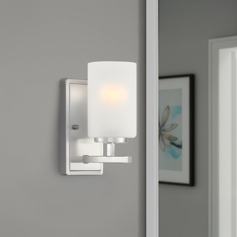 Arreana Armed Sconce, Brushed Nickel