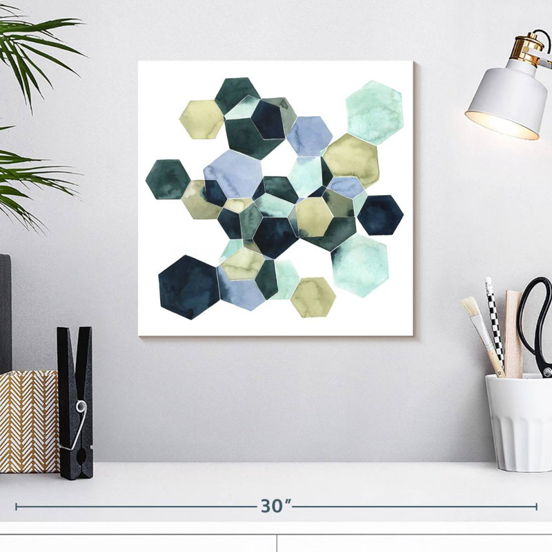 Avery Crystallize I, 16" H x 16" W