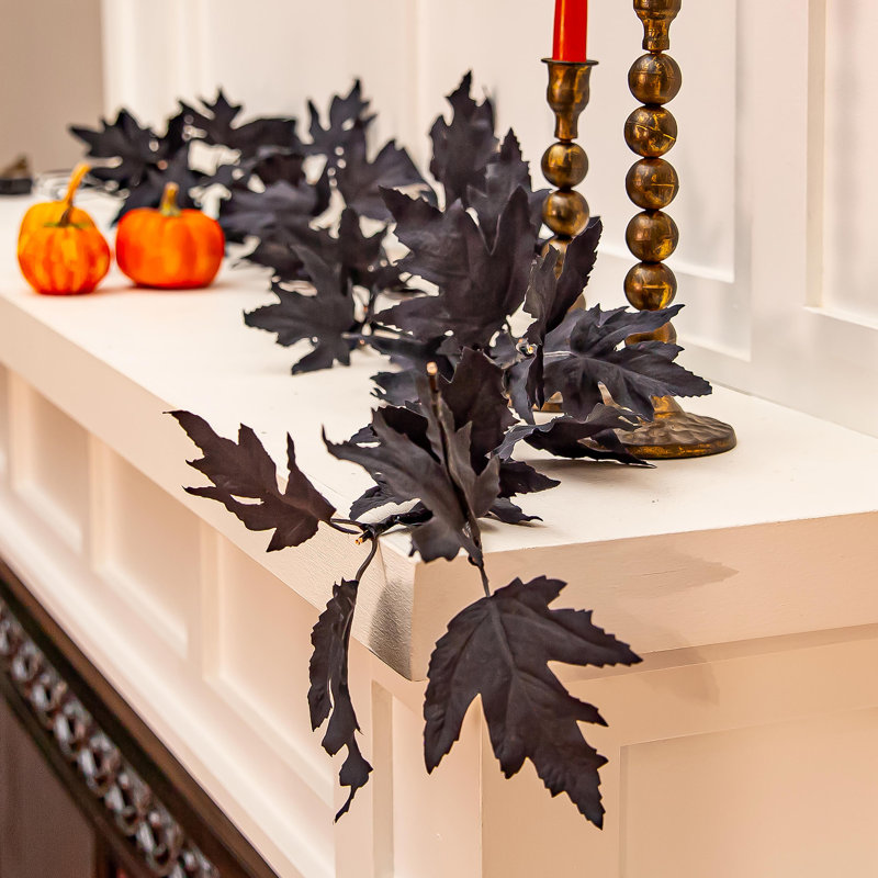 Halloween Maple LED Colour Changing Garland, 72in L