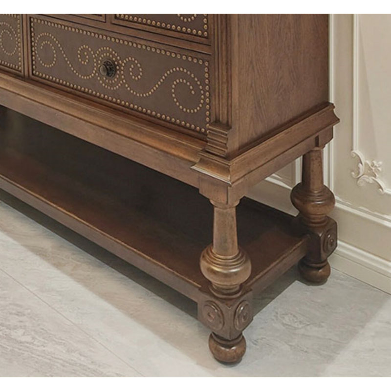 Armoire française en bois massif
