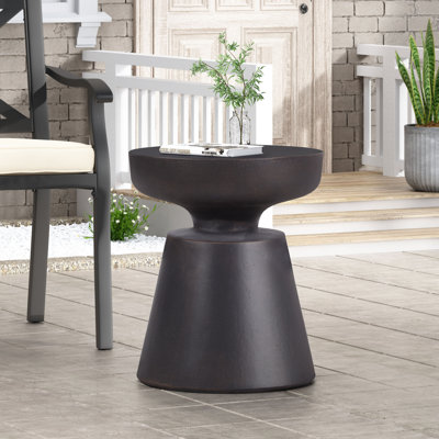 Table d'appoint d'extérieur en béton léger