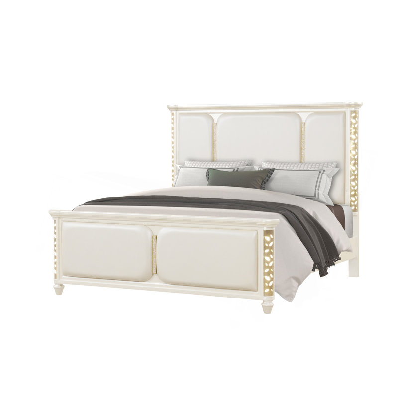 Grand lit tapissier de style traditionnel avec DEL et accents dorés - Beige, Queen