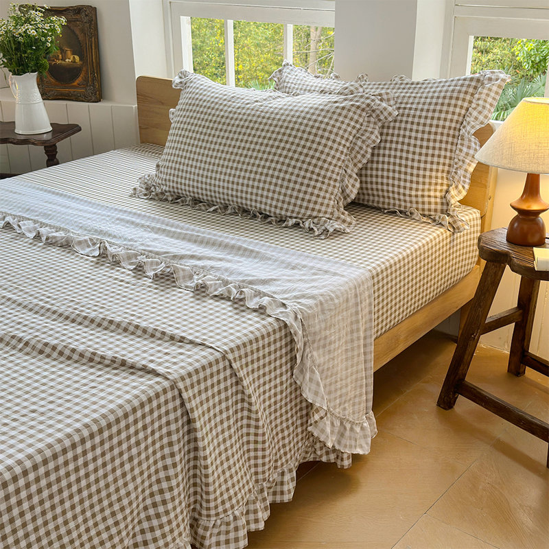 Ensemble de draps Gingham Ruffle, Guingan brun clair, Grand lit