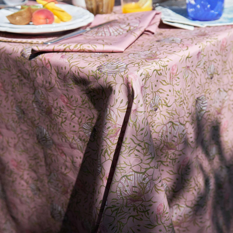 Tablecloth Mussels from Brussels, 98.5" x 98.5" Square