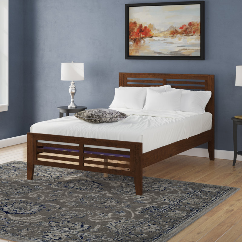Vitto Solid Wood Slat Bed, Walnut