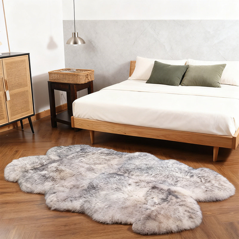 Luxueux tapis moelleux en peau de mouton blanche et grise, Nouveauté 4 pi x 6 pi