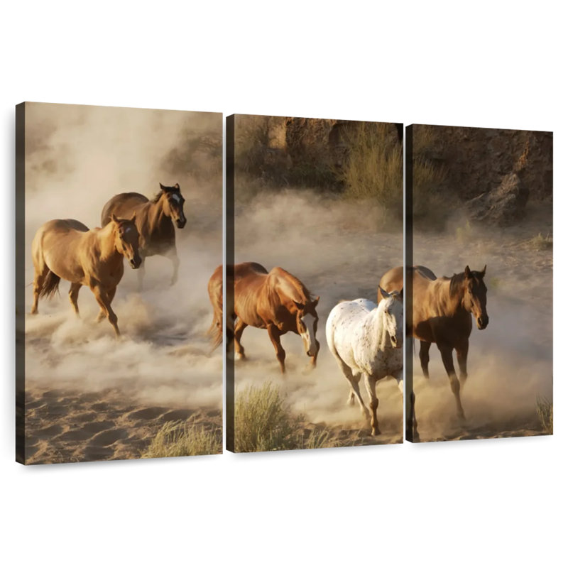 Brampt au galop, chevaux sauvages, H 20 po x l 33 po