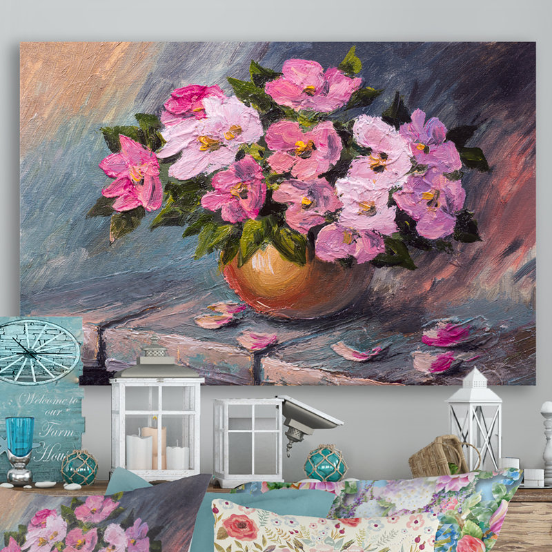Nature morte, pétales de fleurs mauves - reproduction sur toile flottante, H 16 po x l 32 po x P 1 po, Toile tendue