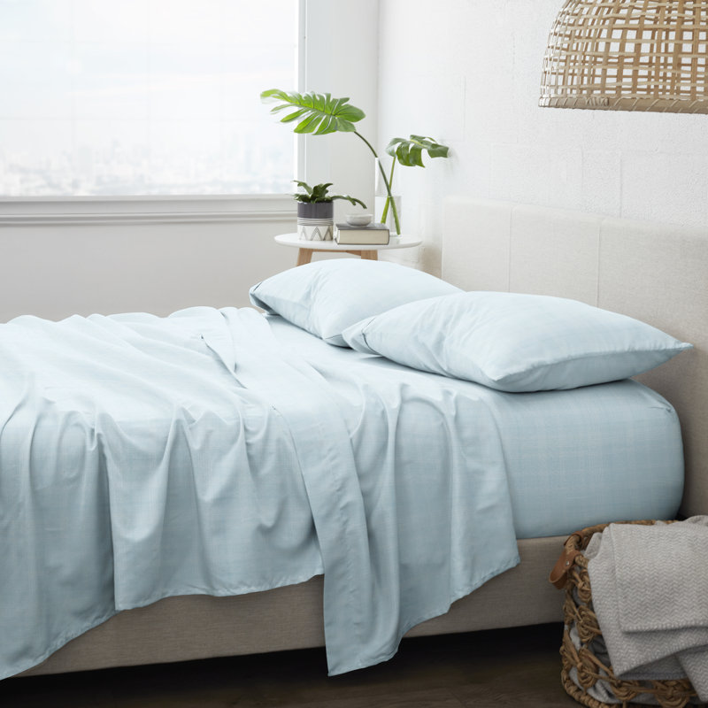 Aqua Twin Microfiber Wrinkle-Proof Bedding Set