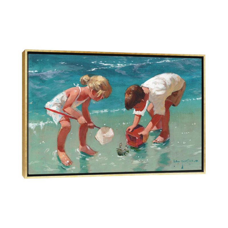 «Kids and Crab» par John Haskins - reproduction d'art, H 26 po x l 40 po x 1,5 po, Toile encadrée d'or
