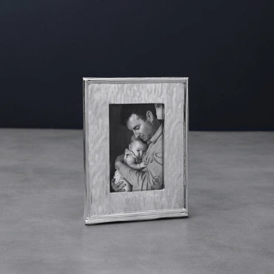 FRAME Metal Picture Frame
