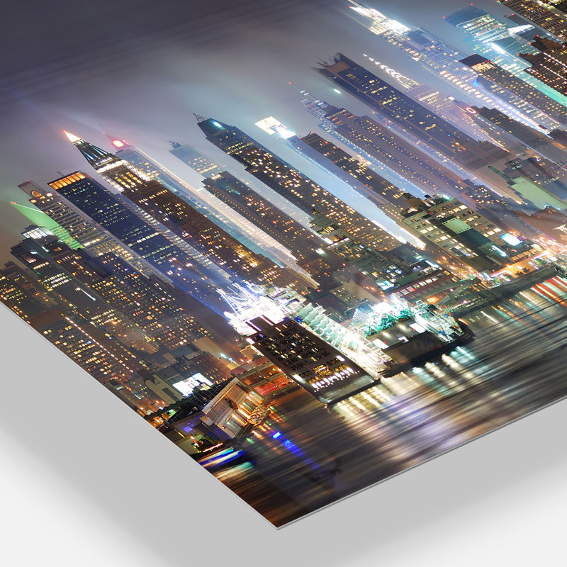 «Lit NYC Manhattan Skyline», impression de photo de paysage urbain, H 34 po x l 44 po x P 1,5 po, Métal métal