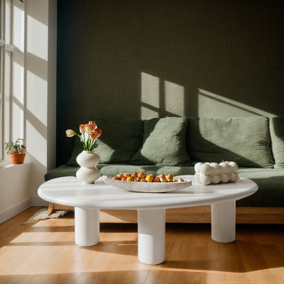 Table basse moderne en forme de noix de cajou