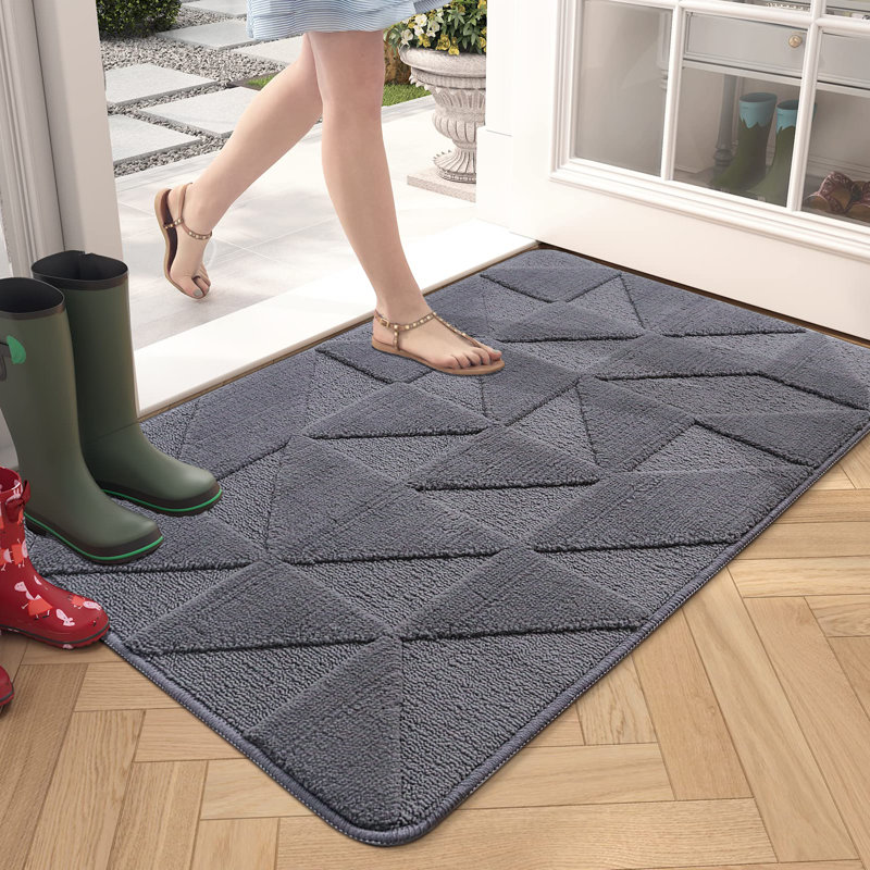 Dorna Non-Slip Geometric Doormat, 15'' W x 24'' L, Gray