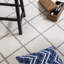 Tapis blanc cassé à motif géométrique Lindell-1359363685