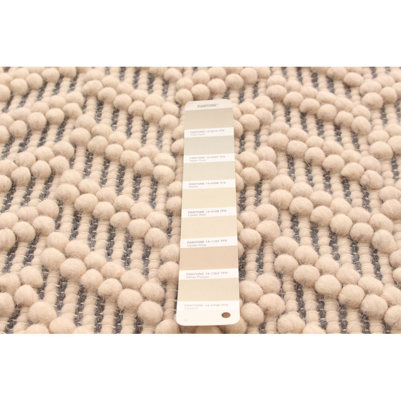 Tapis kaki clair en laine tressée à la main Baltierra