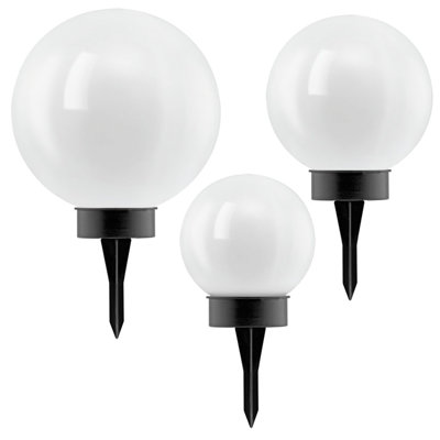 Charliemae Solar Powered Pathway Light