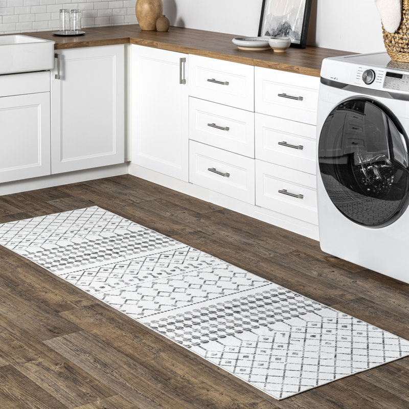 Moroccan Blythe SpinClean Machine Washable Area Rug, Runner 2'6" x 8'