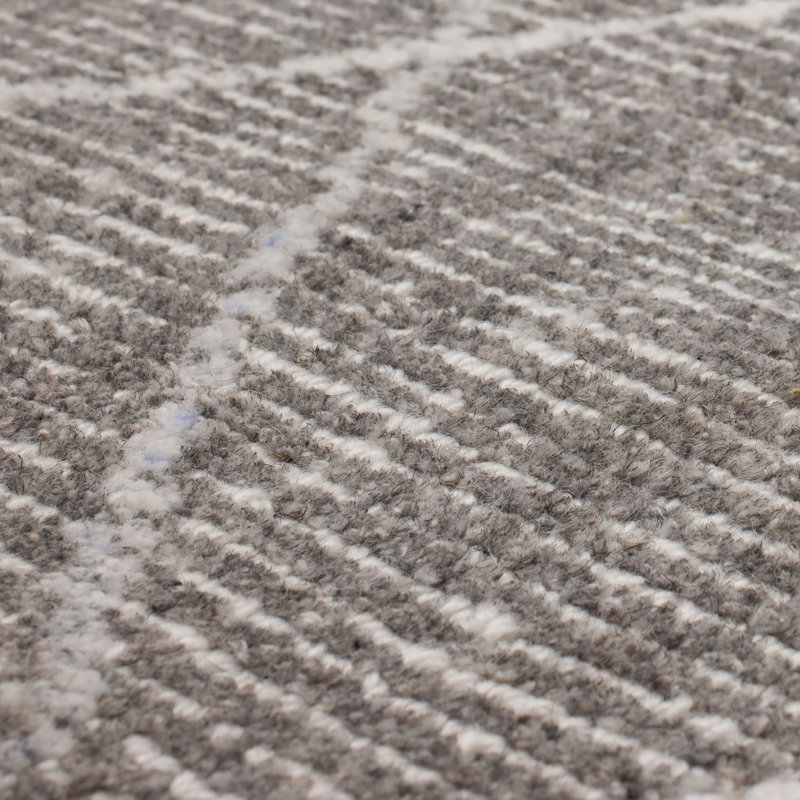 Taupe Abstract Handmade Wool and Viscose 4' x 6' Area Rug