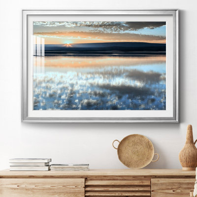 Serene Sunrise - Photographie avec cadre photo