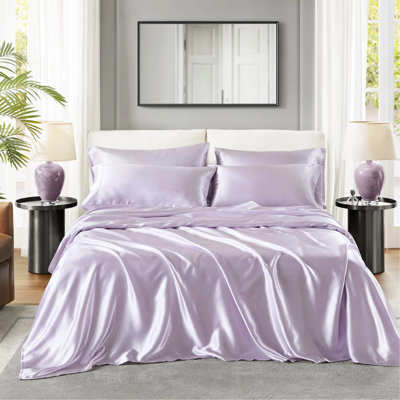 6 grands draps en satin de luxe - froissés, surface lisse en soie, aide les frisottis, convient aux matelas de 16 po, comprend 1 drap plat, 4 taies d'oreiller doux pour la peau et les cheveux, réduit les frisottis