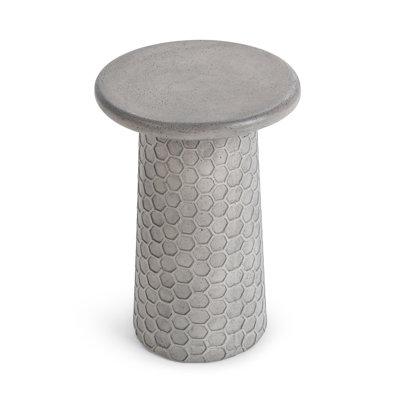 Delaine Outdoor Round Table