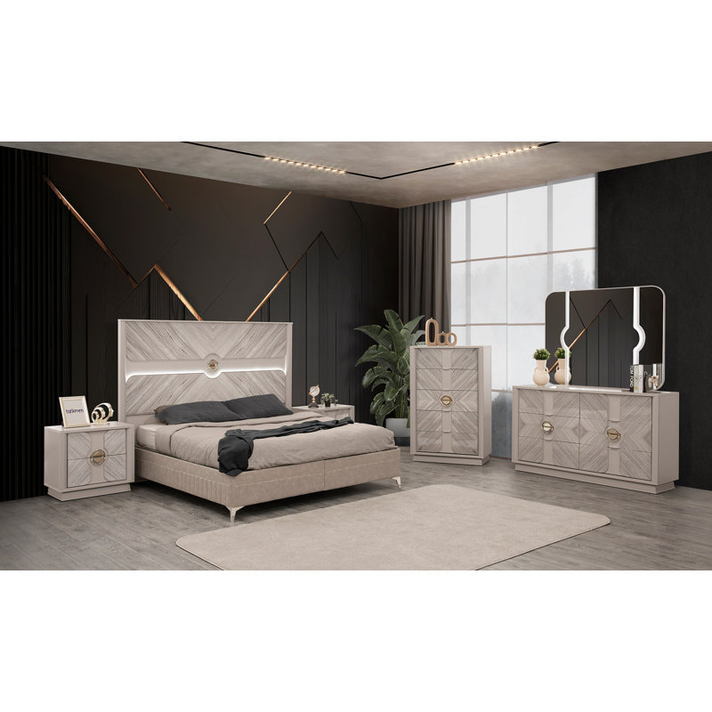 Ensemble de chambre avec grand lit 5 pièces Eternity Traditional, 5 pièces : lit, table de chevet, miroir, commode,, Grand